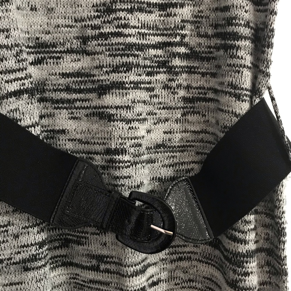 AGB Sweater dress - Picture 4 of 9